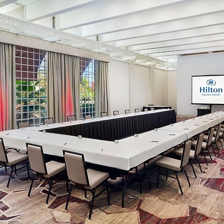 ฮิลตัน โอ๊คแลนด์ แอร์พอร์ต โฮเต็ล Hotel โอ๊กแลนด์ ภายนอก รูปภาพ