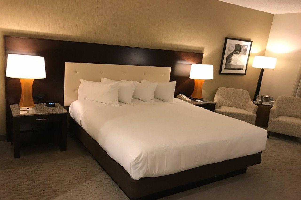 ฮิลตัน โอ๊คแลนด์ แอร์พอร์ต โฮเต็ล Hotel โอ๊กแลนด์ ภายนอก รูปภาพ