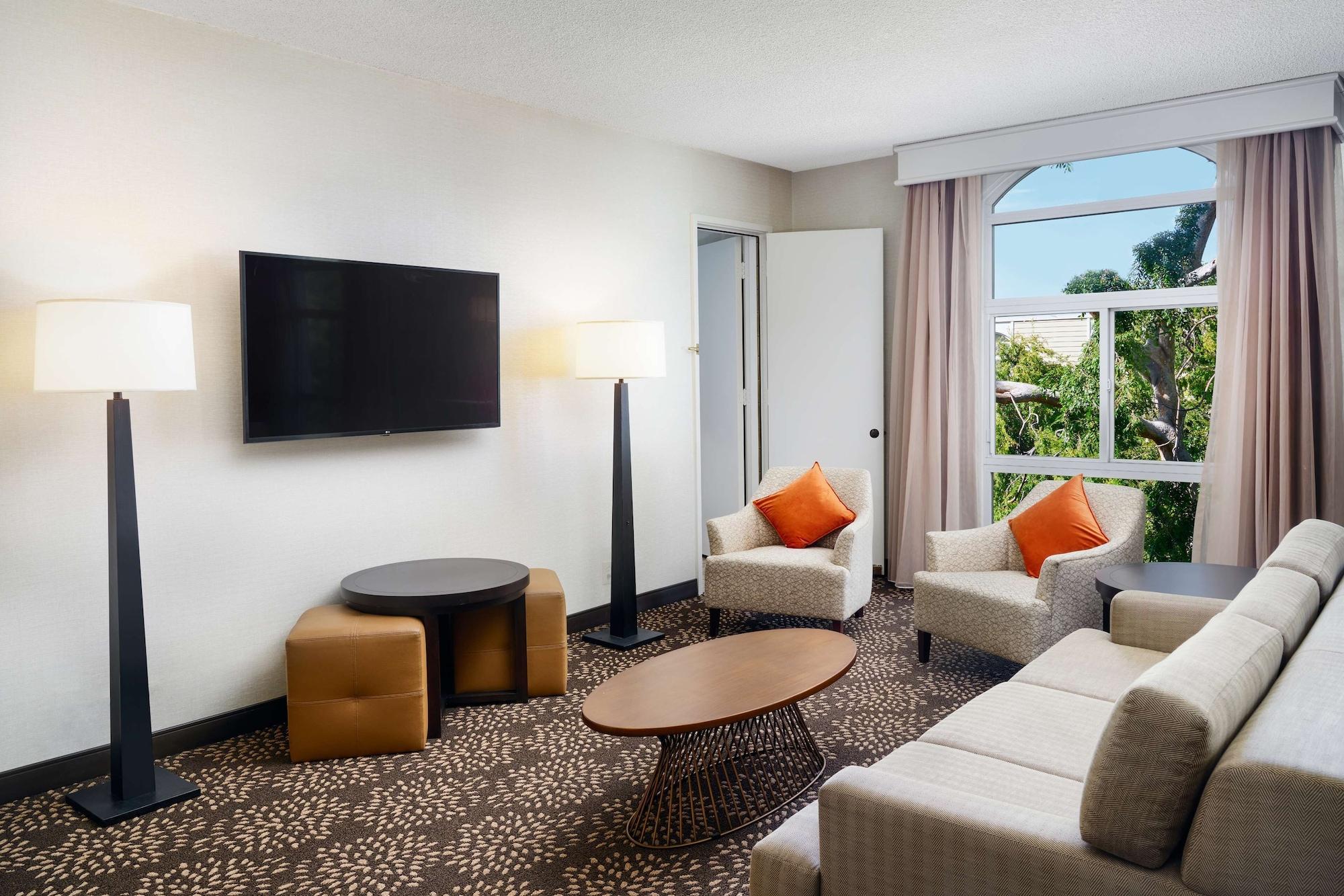 ฮิลตัน โอ๊คแลนด์ แอร์พอร์ต โฮเต็ล Hotel โอ๊กแลนด์ ภายนอก รูปภาพ